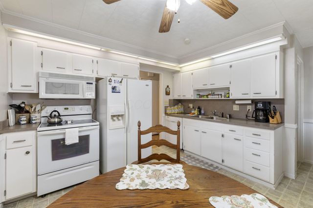 2958 Westmoor Drive, Columbus, OH 43204