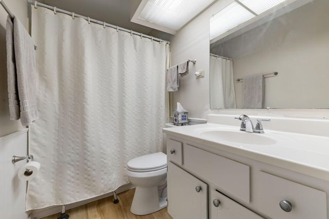 2958 Westmoor Drive, Columbus, OH 43204