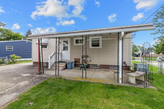 2958 Westmoor Drive, Columbus, OH 43204
