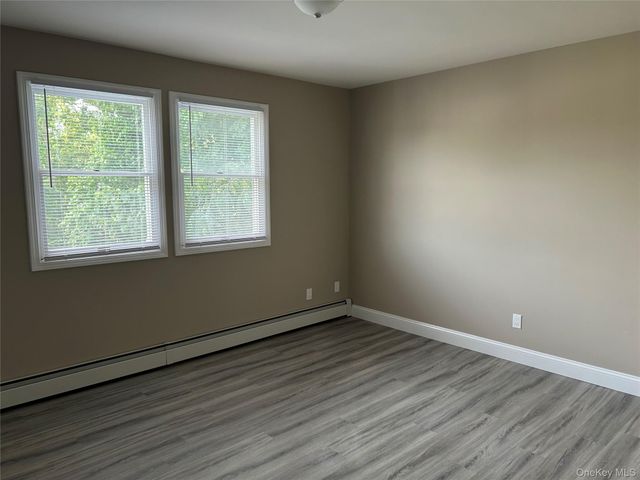 85 Ralph Avenue, Babylon, NY 11702