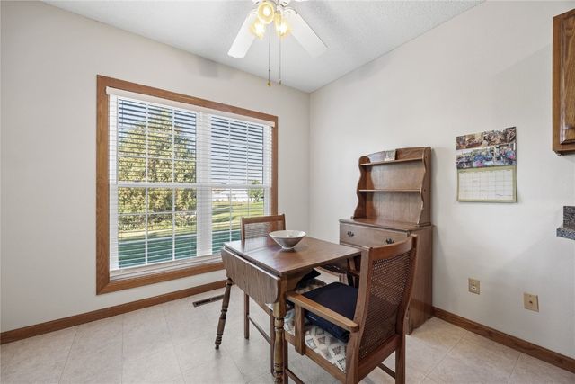 4645 Westchester Drive NE A, Cedar Rapids, IA 52402