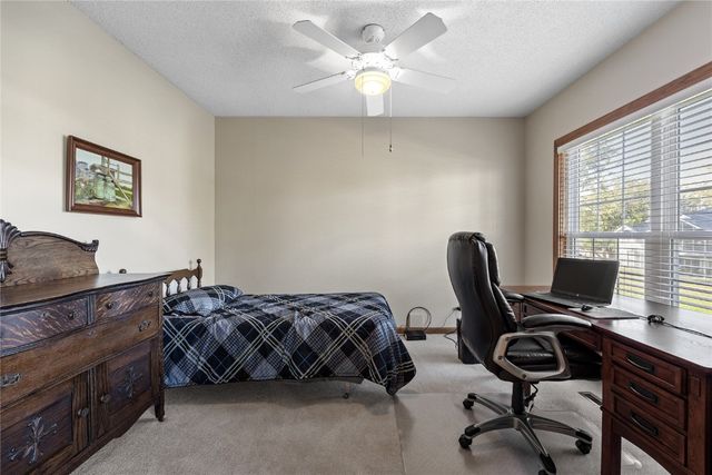 4645 Westchester Drive NE A, Cedar Rapids, IA 52402