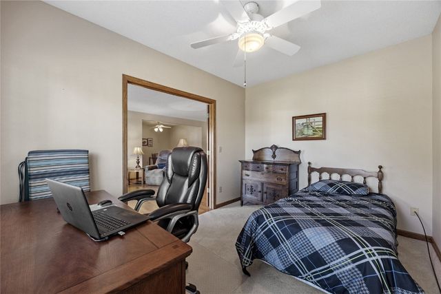 4645 Westchester Drive NE A, Cedar Rapids, IA 52402