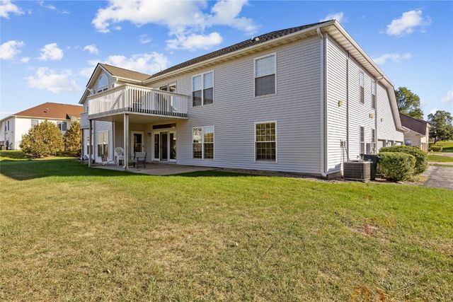 4645 Westchester Drive NE A, Cedar Rapids, IA 52402