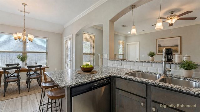 951 Lakeview Drive, Centerton, AR 72719