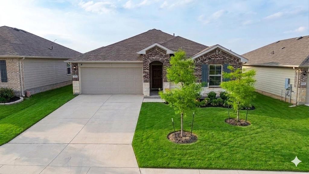 821 Gerardia CT, Seguin, TX 78155