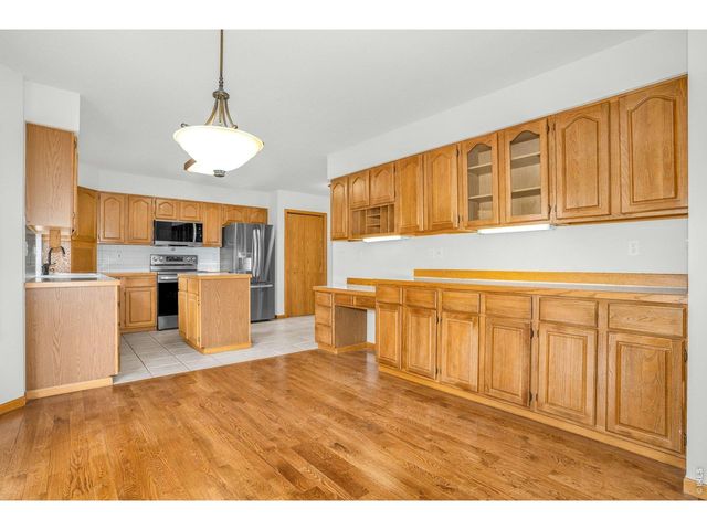 4220 W 15th St Ln, Greeley, CO 80634