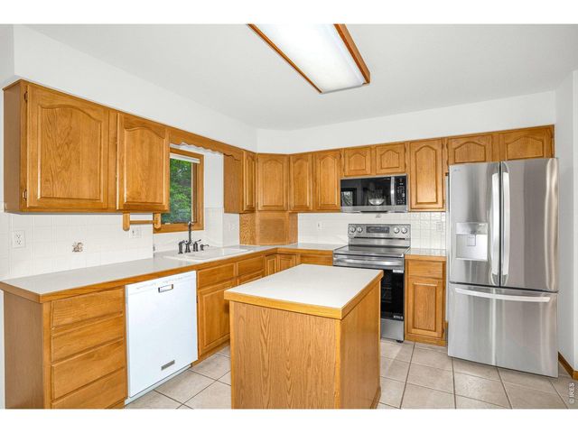 4220 W 15th St Ln, Greeley, CO 80634