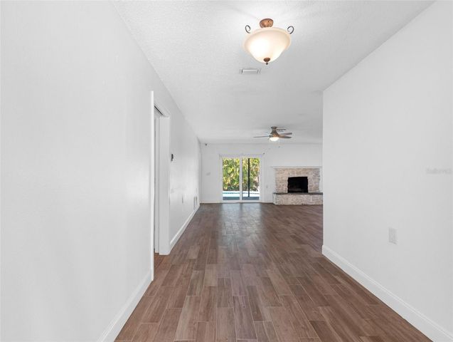 562 JOHNS PASS AVENUE, Madeira Beach, FL 33708