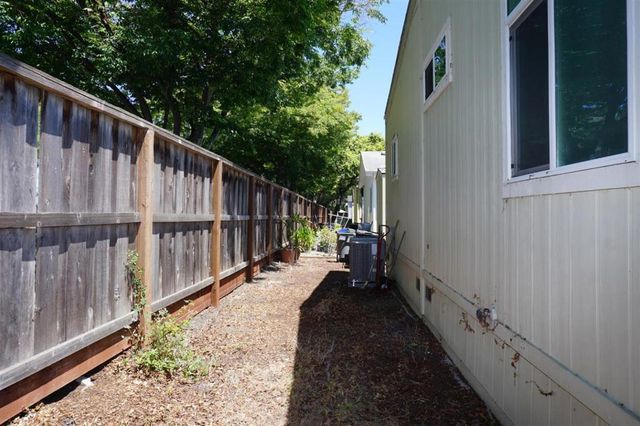1050 Borregas Avenue 8, Sunnyvale, CA 94089