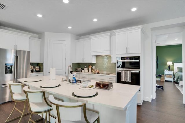 23231 SCAGLIONE DRIVE, Lutz, FL 33549