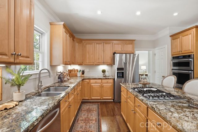 12126 Willingdon Road, Huntersville, NC 28078