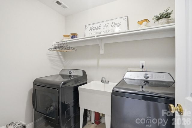 12126 Willingdon Road, Huntersville, NC 28078