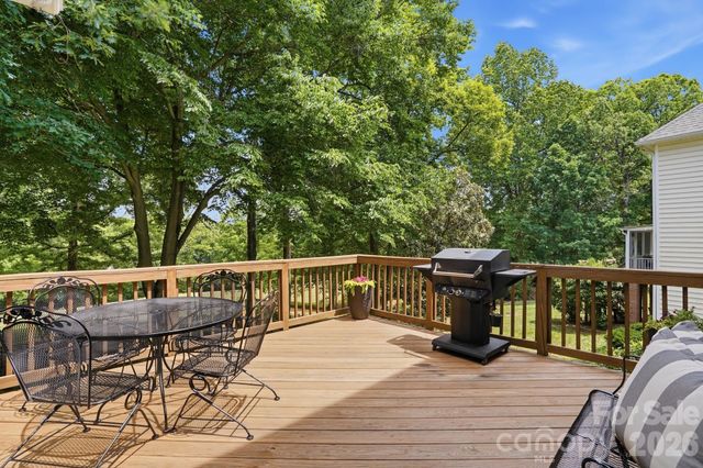 12126 Willingdon Road, Huntersville, NC 28078