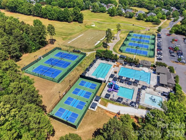 12126 Willingdon Road, Huntersville, NC 28078