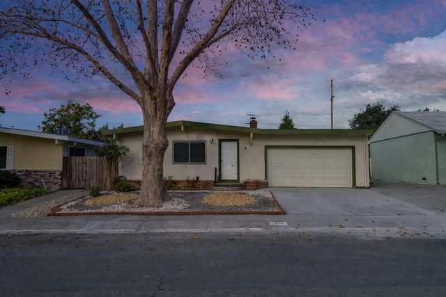 312 Cottonwood Dr, Vallejo, CA 94591