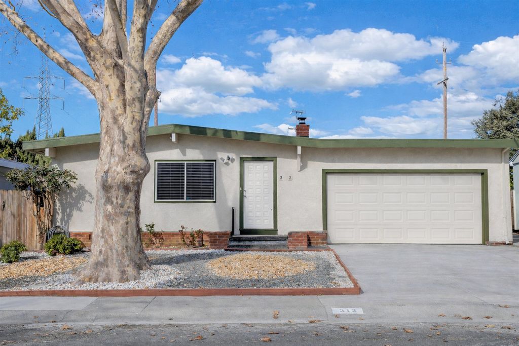 312 Cottonwood Dr, Vallejo, CA 94591