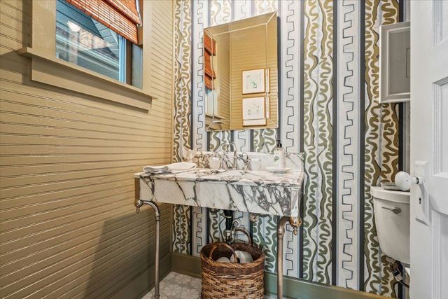 2073 NELSON AVE, Memphis, TN 38104