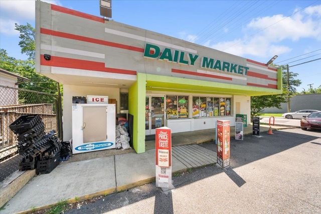 2073 NELSON AVE, Memphis, TN 38104