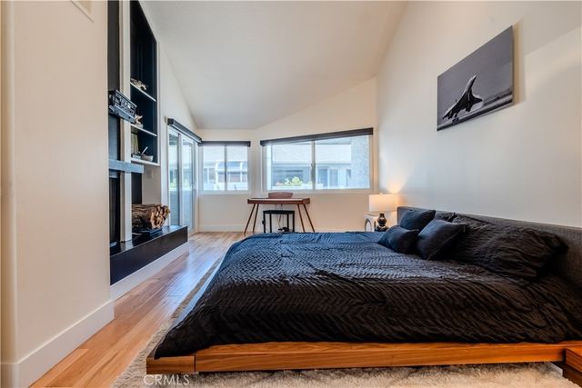 10911 Bluffside Drive 17, Studio City, CA 91604