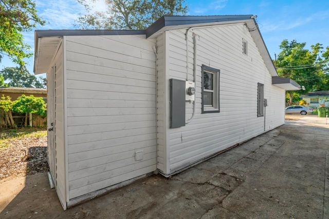 341 AVENUE L NE, Winter Haven, FL 33881