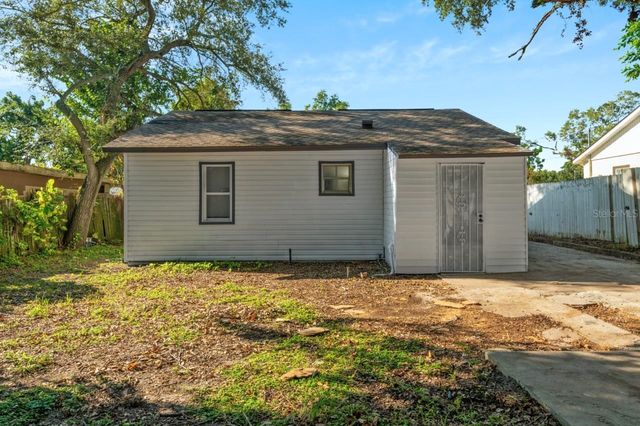 341 AVENUE L NE, Winter Haven, FL 33881