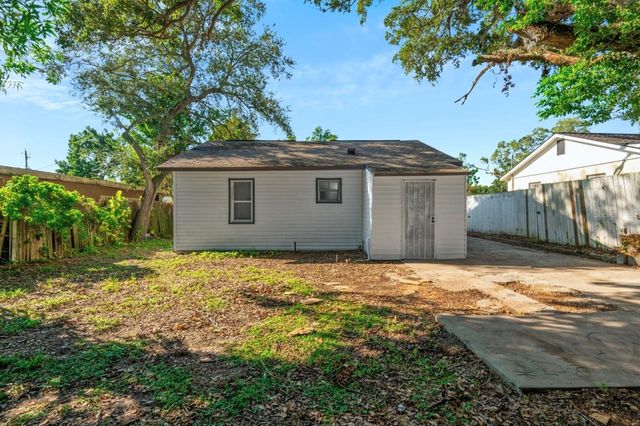 341 AVENUE L NE, Winter Haven, FL 33881