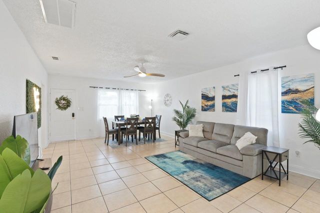 341 AVENUE L NE, Winter Haven, FL 33881