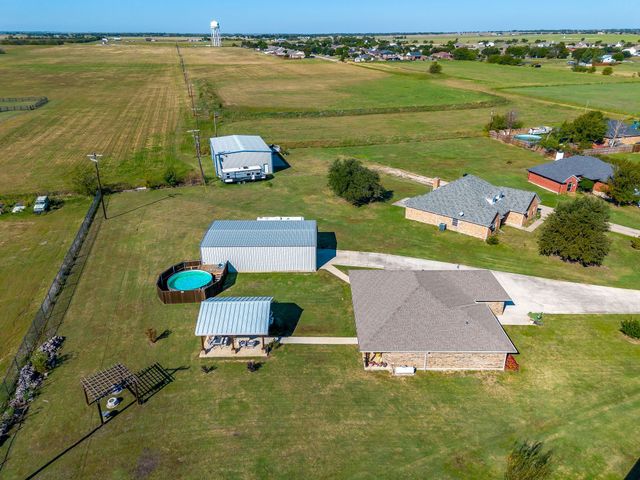 206 King George Way, Ponder, TX 76259