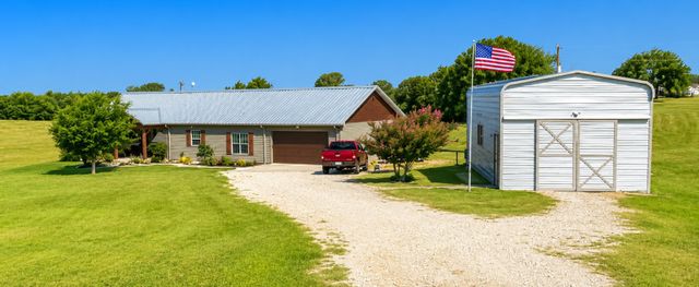 13598 Fm 47, Wills Point, TX 75169