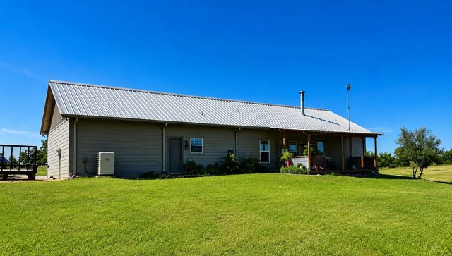 13598 Fm 47, Wills Point, TX 75169