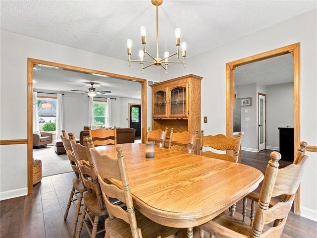 8604 NE 72nd Terrace, Kansas City, MO 64158