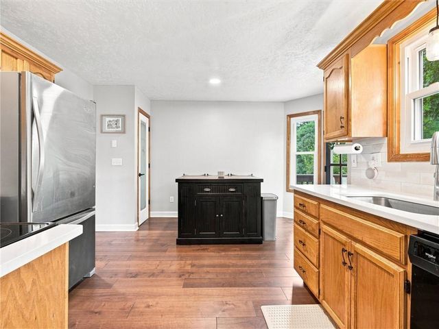 8604 NE 72nd Terrace, Kansas City, MO 64158
