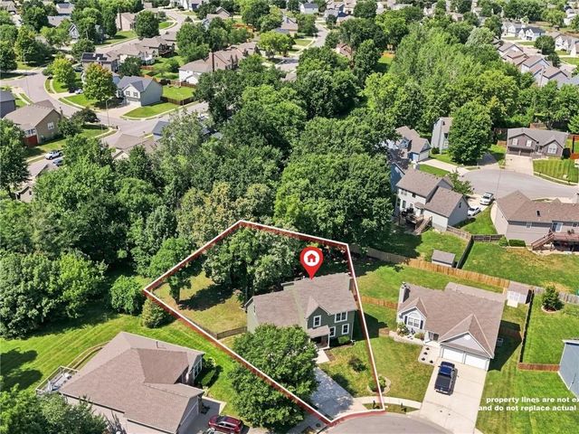 8604 NE 72nd Terrace, Kansas City, MO 64158