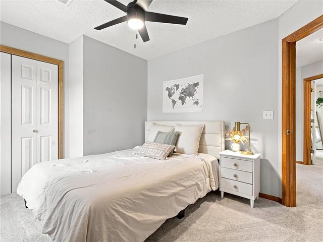 8604 NE 72nd Terrace, Kansas City, MO 64158