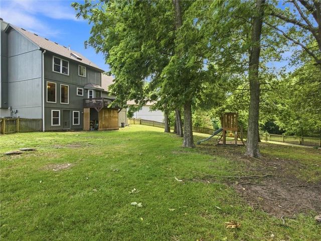 8604 NE 72nd Terrace, Kansas City, MO 64158