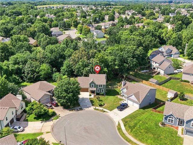 8604 NE 72nd Terrace, Kansas City, MO 64158