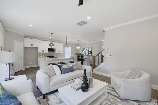 2109 Medhurst Drive, Greensboro, NC 27410