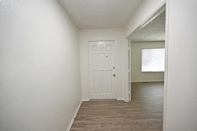 1728 W Fremont Avenue, Fresno, CA 93711