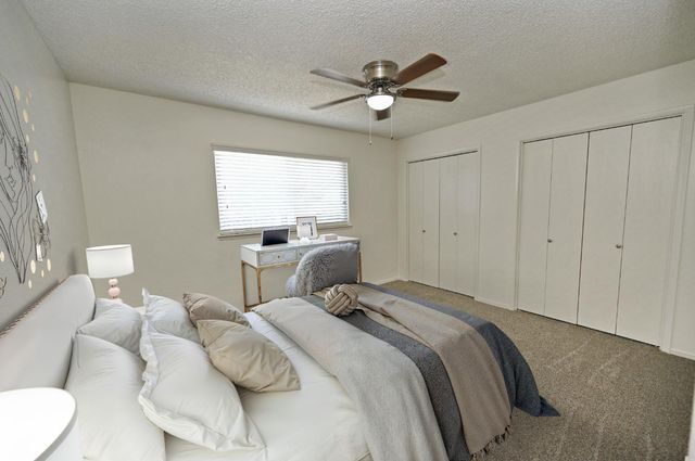 1728 W Fremont Avenue, Fresno, CA 93711