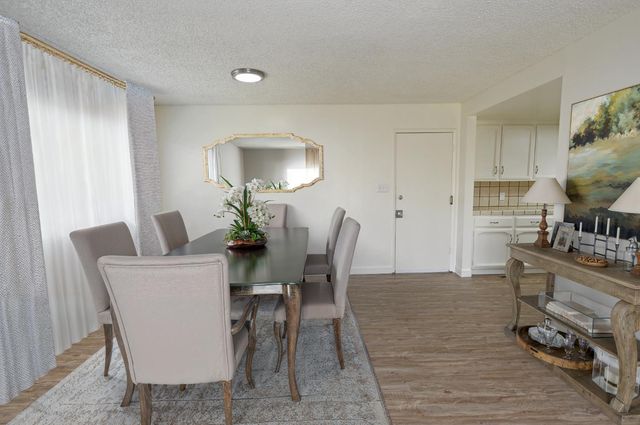 1728 W Fremont Avenue, Fresno, CA 93711