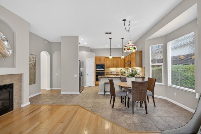 3017 Crestwood Way, Rocklin, CA 95765