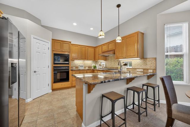 3017 Crestwood Way, Rocklin, CA 95765