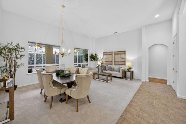 3017 Crestwood Way, Rocklin, CA 95765