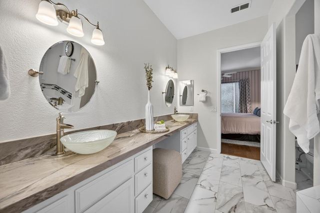 3017 Crestwood Way, Rocklin, CA 95765