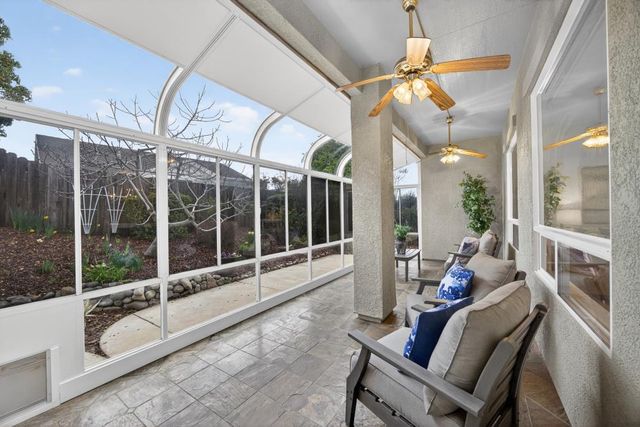 3017 Crestwood Way, Rocklin, CA 95765