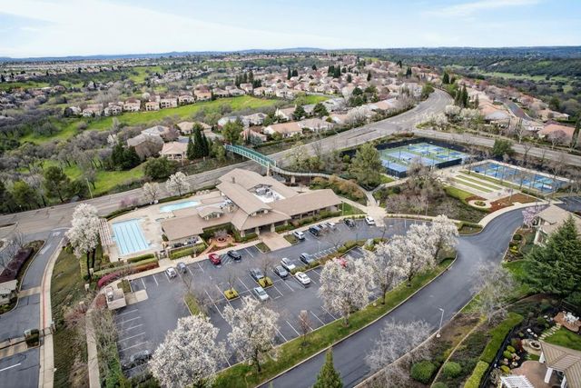 3017 Crestwood Way, Rocklin, CA 95765