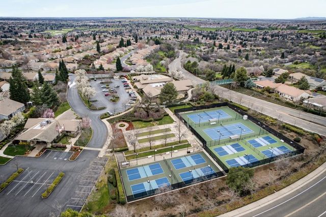 3017 Crestwood Way, Rocklin, CA 95765