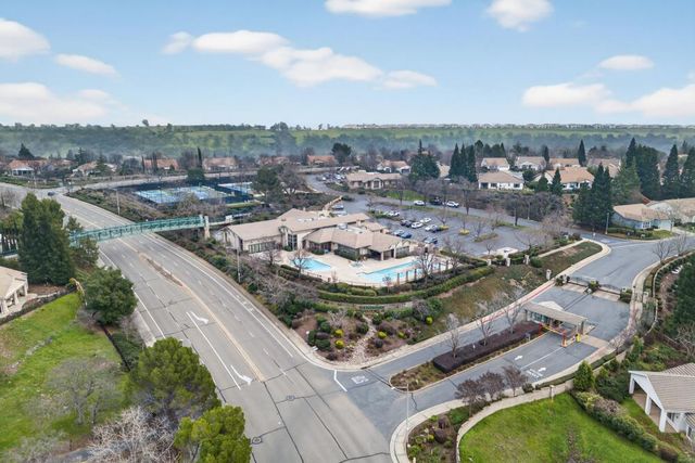 3017 Crestwood Way, Rocklin, CA 95765