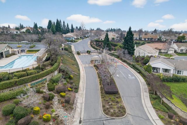 3017 Crestwood Way, Rocklin, CA 95765